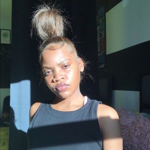 Meet your Posher, Alani